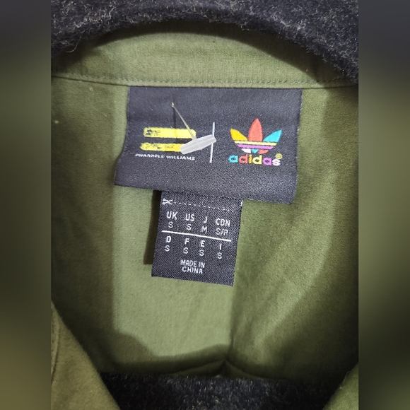 ADIDAS CONSORTIUM X PHARRELL PW EMBROIDERY SHIRTDust Green & Multicolour - Picture 8 of 10